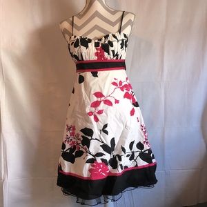 Speeckless Y2K spaghetti strap floral white, pink & black dress. Size5
